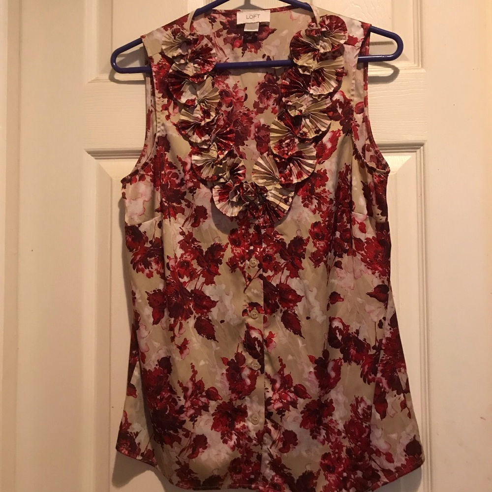 Cute blouse